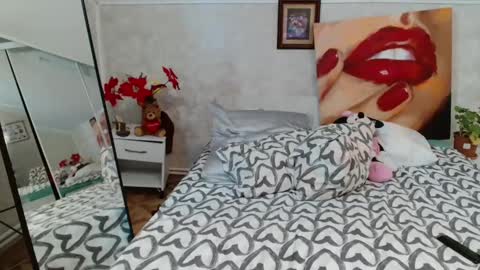 diana online show from March 5, 9:38 am