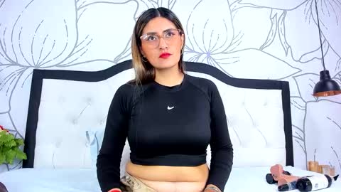 LADY  online show from April 1, 2:34 am