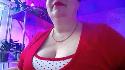 Lady Gloria online show from December 16, 6:41 am