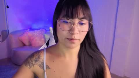 Lady Violet Bridgerton online show from October 30, 7:59 pm