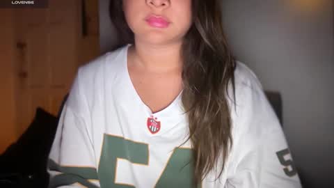 Aria online show from November 25, 8:05 am