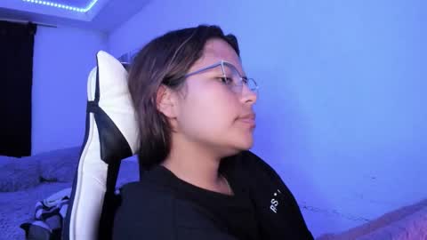  Lady  online show from February 27, 3:17 am