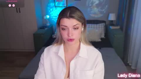 ladylancaster online show from November 21, 12:18 pm