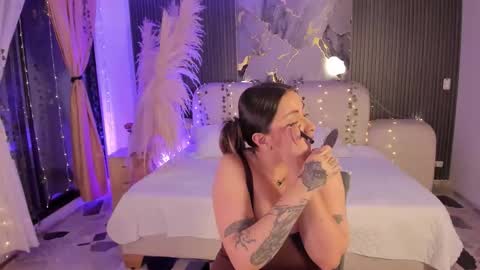 Lady  online show from March 15, 5:31 am