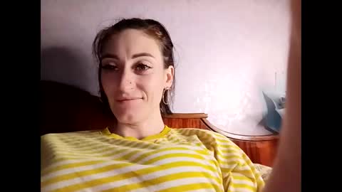 Snapshot of ladytrouses chatting on October 7, 10:14 pm LadyTRouses online show from October 7, 10:14 pm