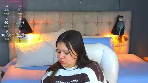 Snapshot of laia_and_aloby chatting on October 20, 10:24 pm online show from October 20, 10:24 pm