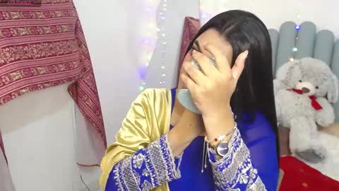 Laskhmirani online show from April 10, 12:11 pm