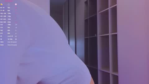 Julia online show from January 15, 8:04 pm