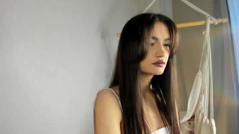 Lali online show from April 12, 7:11 am