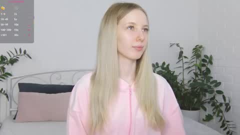 Liana online show from January 19, 1:40 pm