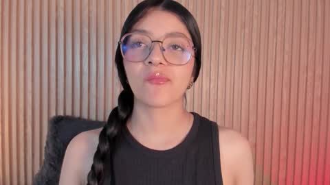 ... .          . ... online show from November 6, 1:17 pm