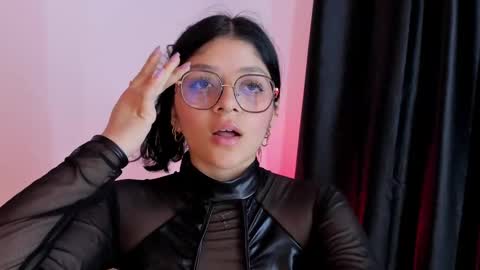 ... .          . ... online show from March 3, 12:31 pm