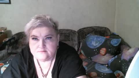 lanacat555 online show from April 13, 8:31 pm