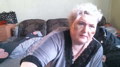 lanacat555 online show from October 24, 11:06 am