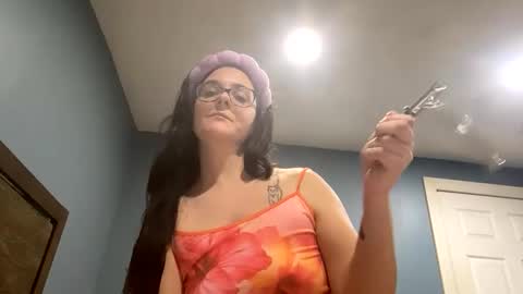 lanacolleen online show from February 10, 1:30 am