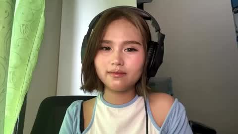 Victoria online show from April 18, 7:00 am