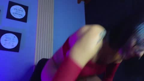 la paisita  online show from December 7, 5:59 am