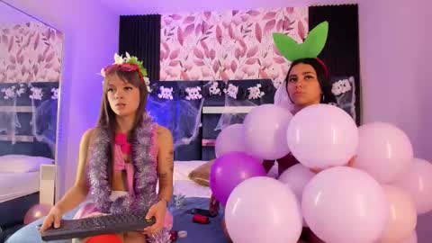 Lara online show from October 31, 12:12 am