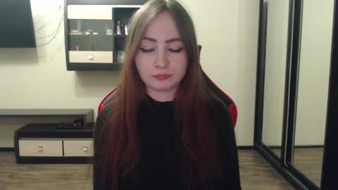 Laralianna online show from February 20, 5:30 pm