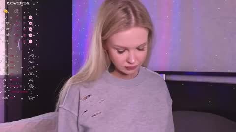 LarineGMT7  UTC6  online show from February 25, 7:09 am