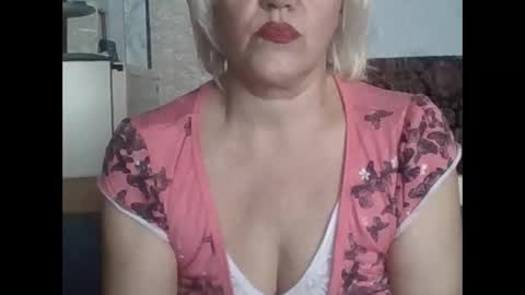 larisaq4ugo24 online show from November 22, 9:34 am