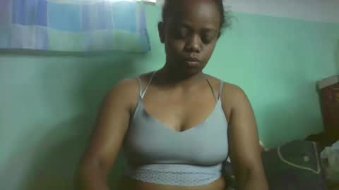 larissa645771 online show from November 19, 11:43 am