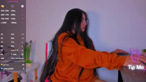 Gabby online show from March 4, 1:56 am