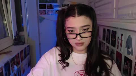 miiiiiiaaaa online show from February 9, 12:08 am