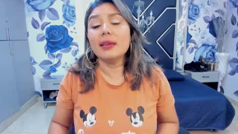 Snapshot of latinaholequeen chatting on September 15, 2:36 pm EMMA online show from September 15, 2:36 pm