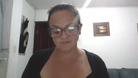 Laura online show from February 12, 12:12 am