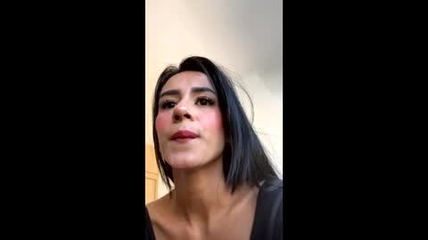 Laura Valmont online show from March 19, 2:32 pm