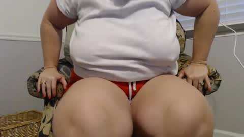 LauLauMa online show from February 11, 12:47 pm