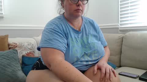 LauLauMa online show from January 29, 2:00 pm