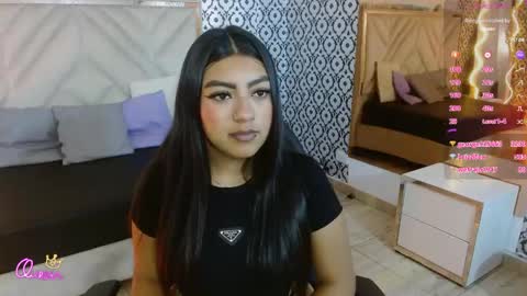 laulin_tay online show from April 16, 4:13 am