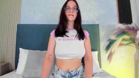 LauraIvy online show from February 13, 4:52 pm