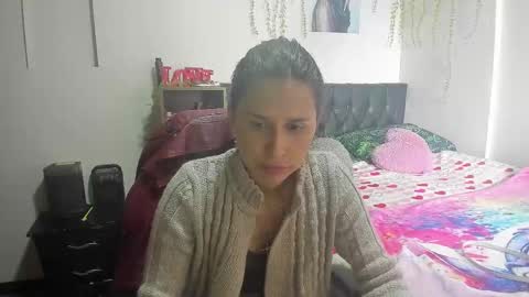 Lauren Independent model online show from January 7, 5:05 pm