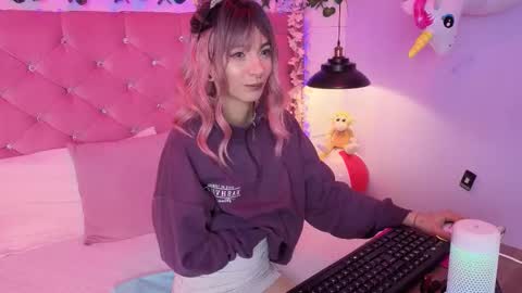 Lauren evans9 online show from March 4, 3:35 am