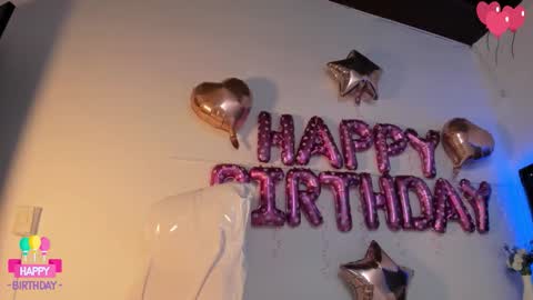 Lauren online show from November 4, 6:46 pm