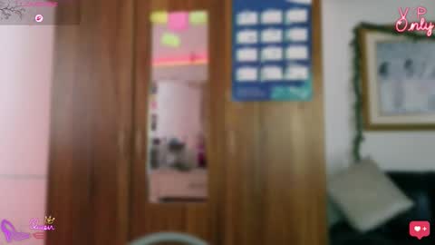 Lauren online show from March 30, 6:07 pm