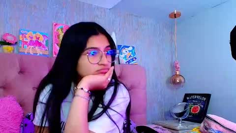 Laurene online show from January 15, 4:51 am