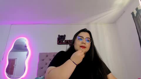 Snapshot of laurenlaine99 chatting on January 16, 6:06 pm laurenlaine online show from January 16, 6:06 pm