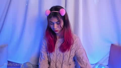 Snapshot of laurenn__1 chatting on October 16, 5:26 pm laurenn__1 online show from October 16, 5:26 pm
