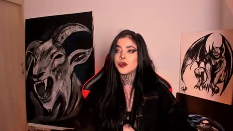  LAUREN INDEPENDENT MODEL HELP ME REACH 100 LIKES PLS  online show from October 28, 1:44 am