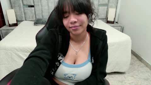 laurent online show from March 26, 3:41 am