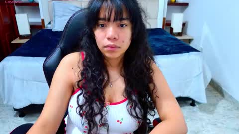 laurent online show from October 22, 3:11 am