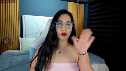 Lau Roberts online show from September 15, 3:37 am