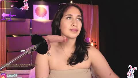 Lau Roberts online show from April 10, 6:30 am