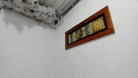 Lauu G online show from December 23, 10:52 am