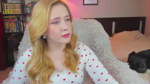 Lav online show from September 21, 7:12 pm