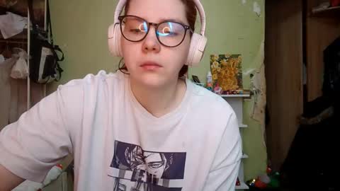 Adeline online show from March 4, 7:26 am